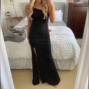 Current full-price Nordstrom! Le Femme one-shoulder jersey gown #5877411